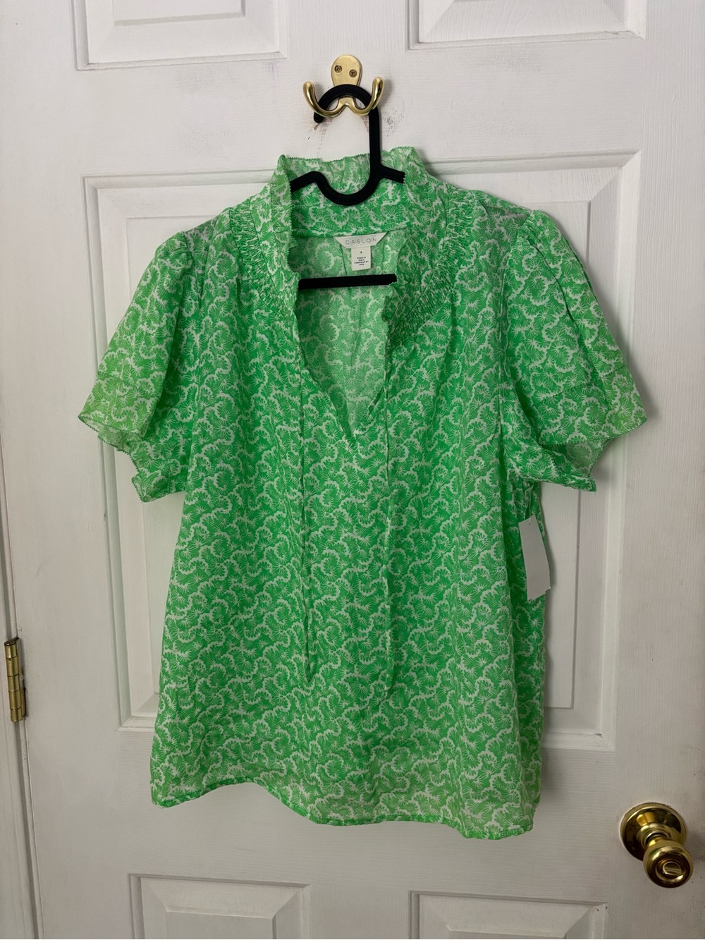 Caslon Bright Green Printed Short-Sleeve V-Neck Blouse NWOT